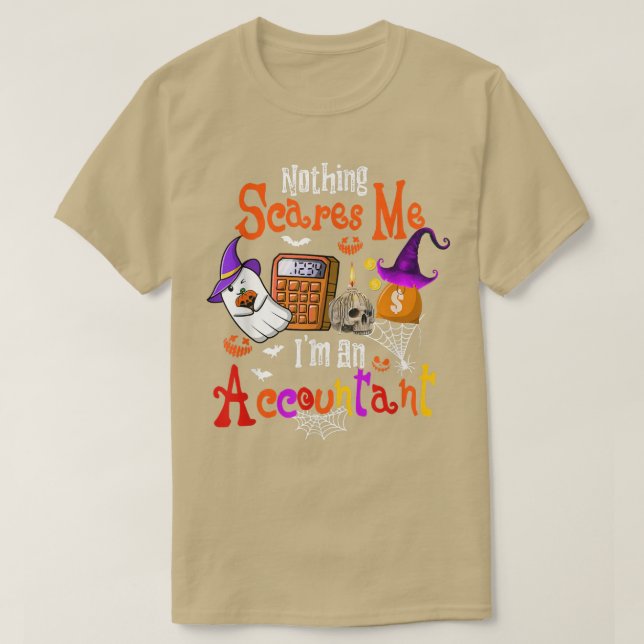 Inget Skrämmer mig att jag är revisor Halloween Bo T Shirt (Design framsida)