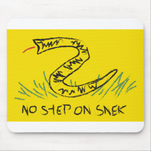 Inget steg på Snek Gadsden-Flagga Musmatta