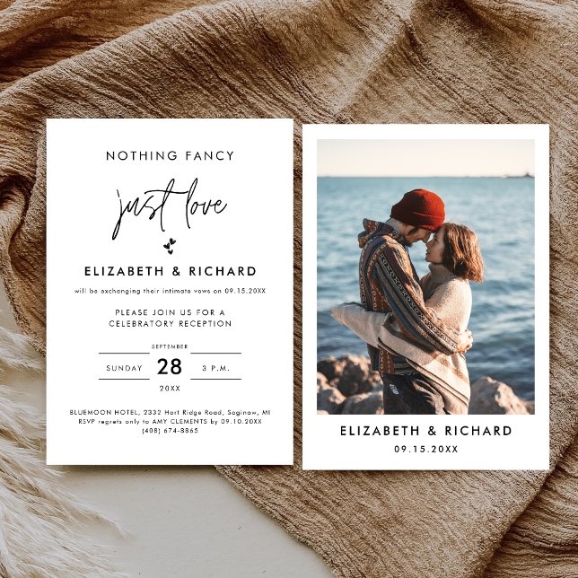Inget Tjafs Bara Kärlek Minimalistisk Ledig Bröllo Inbjudningar (Minimalist “nothing fancy just love” invitation sets a relaxed, heartfelt tone for your wedding.)