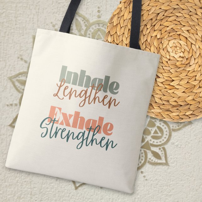 Inhale Lengthen Exhale Strengthen Quote Pilates Tygkasse (Inhale Lengthen Exhale Strengthen Pilates Quote Yoga Fitness Tote Bag)