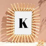 Initial Brev | Monogram Modern Snyggt Trendig Poster<br><div class="desc">Enkelt,  snyggt anpassningsbar brev-monogram poster i modern minimalistisk typografi i svart. En anpassningsbar eller ett tillbehör till perfekten med personlig beröring!</div>