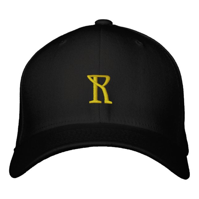 Initialbokstav R  Broderad Keps (Framsida)