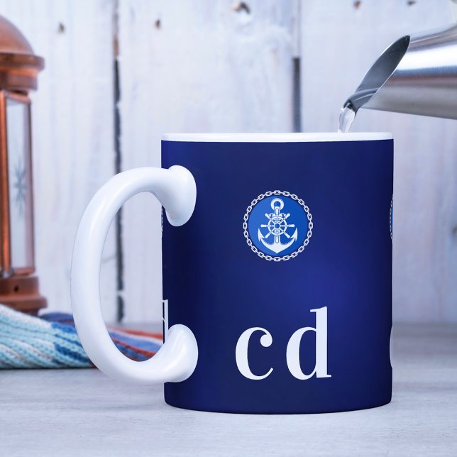 Initialer med marinblå sjöbåt, monogram kaffemugg (Skapare uppladdad)