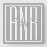 Initialer Monogram | Vit på ljus Grått