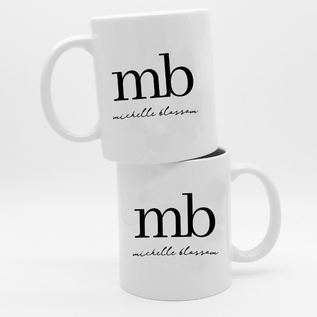 Initialt monogram för Modern Black White-Trendig Kaffemugg (Modern Black White Trendy Script Initial Monogram Coffee Mug)