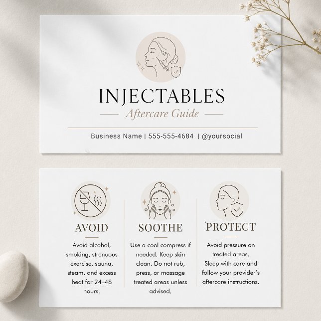 Injicerbara Beige Minimalist Eftervårdsguide Visitkort (Premium med spa client aftercare card)