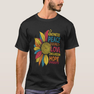 Inkluderande av Kärlek med färglös solrosa T Shirt