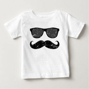 inkognito - lustigt mustasch och coola shades t-shirt