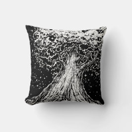 Inktober 2018 Day 8 - Starry Träd Kudde