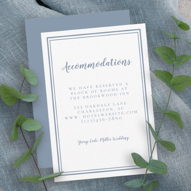 Inkvartering - enkel dammblå detalj Bröllop Tilläggskort (Accommodations Simple Dusty Blue Detail Wedding Enclosure Card)