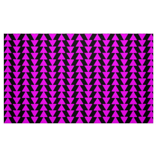 Inky Triangles - Magenta på Black Tyg (Fat Quarter)