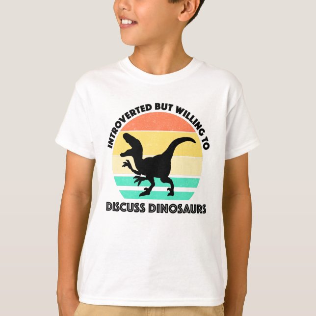 Inledda men villiga att diskutera dinosaurier t shirt (Framsida)