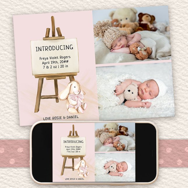 Inledning av Easel & Bunny 2 Photo Flicka Birth Meddelande (Photo Birth Announcement with cute bunny design. Buy printed or as printable digital download)