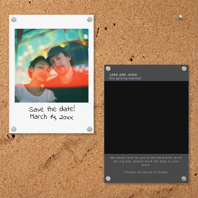 Inmatning av ögonblicksbild av bröllop spara datum visitkort (Instant photograph wedding save the date insert.)