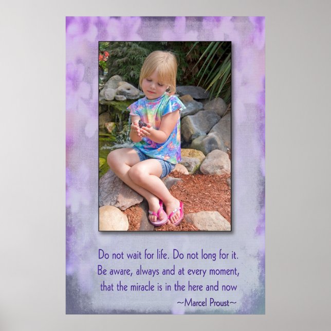 Innehav A Whisper Poster (Framsidan)