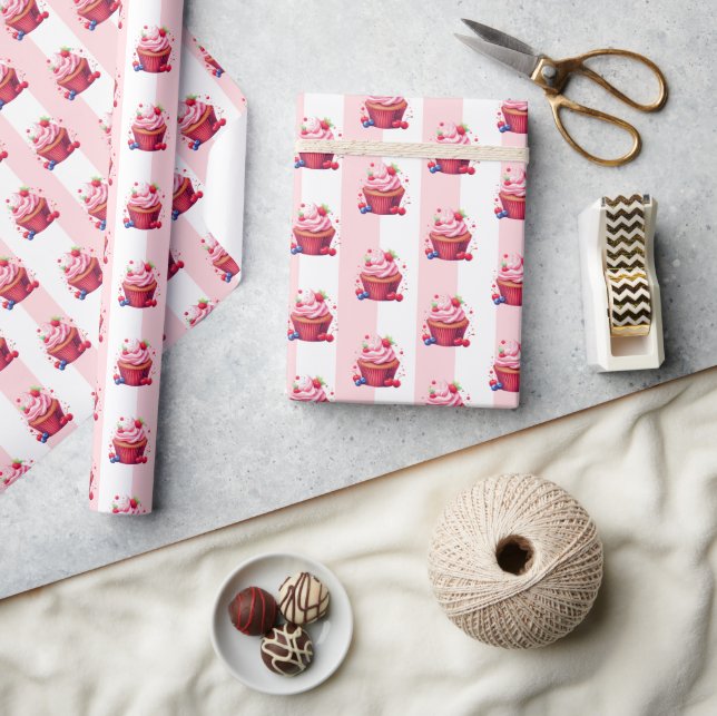 Inpackningspapper Rosa & Vit Randiga Rosa Cupcakes Presentpapper (Hantverk)