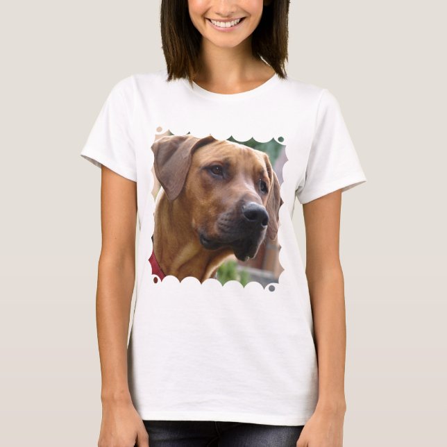 Inpassad T-tröja för Rhodesian Ridgeback damer Tee (Framsida)