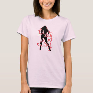 Inpassad utslagsplats för nätt dam t-shirt