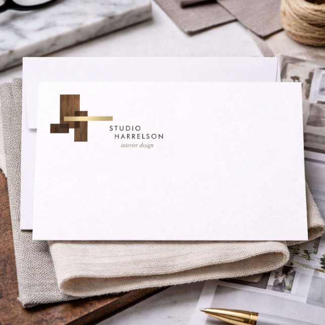 Inredningsdesigner Trä Guld Logotyp Flat Notkort Anteckningskort (Skapare uppladdad)