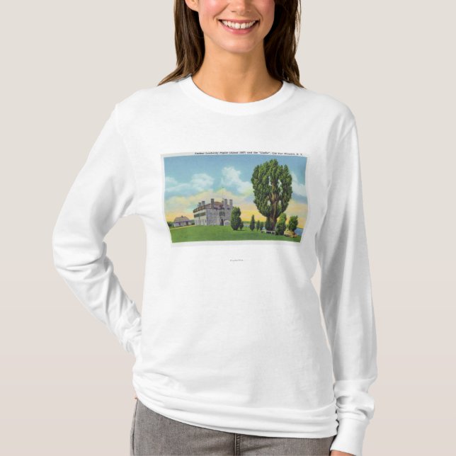 Insida av Jesuitkapell i gammalt franskt slott T Shirt (Framsida)