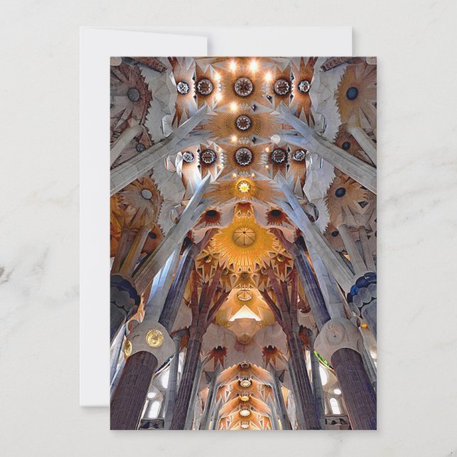 Insida i Sagrada Família. (Framsida)