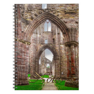 Insida View of Ancient TAT Abbey Wales, UK Anteckningsbok Med Spiral