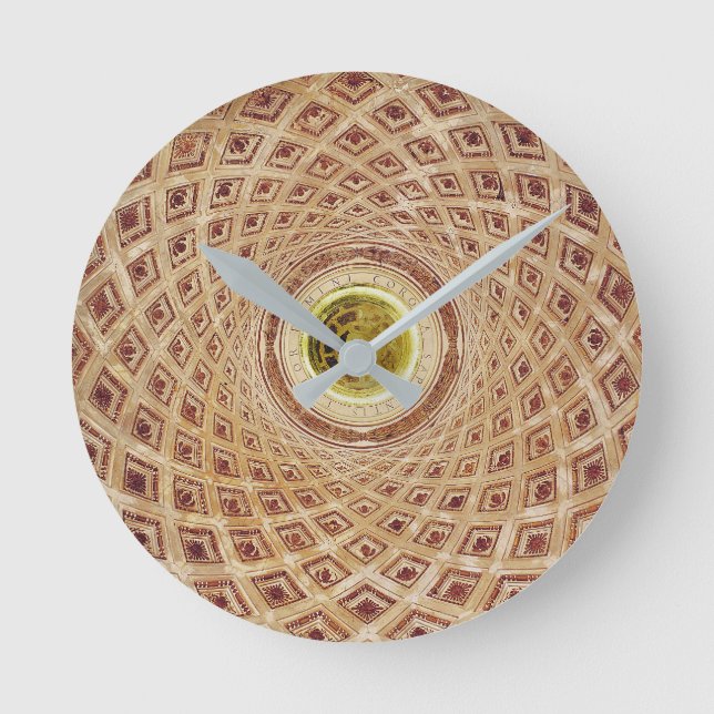 Insidan beskådar av cupolaen i kapell rund klocka (Framsida)