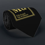 Inslag av dig! Periodisk anpassningsbarnamnsvart Slips<br><div class="desc">En svart och en guld- tie som presenterar en periodisk bordanpassningsbar,  namnger inslag för din eller din om gåvamottagare information.</div>