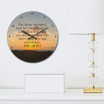 Inspirational Bible Verse Jeremiah 29:11 Sunset Stor Klocka<br><div class="desc">För jag vet vilka planer jag har för dig, förklarar Herren. Planerar att blomstra dig och inte skada dig, planerar för ge som du hoppas och en framtid. Jeremiah 29:11 bibelvern på en vacker havssoluppgång. Den här inspirerande citattexten innehåller din anpassningsbar under ett upplyftande bibliskt citat och kommer att inspirera...</div>