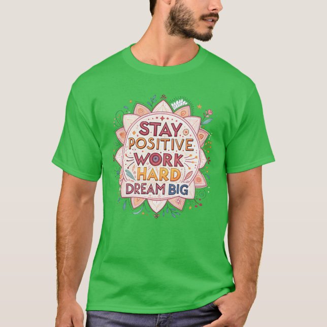 Inspirational Mandala with Motivational Quotes fri T Shirt (Framsida)