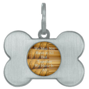 Inspirationellt meddelande med afrikansk vildlevan ID-bricka husdjur