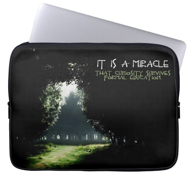 inspirationsoffert "Curiosity" Laptop Fodral (Framsidan)