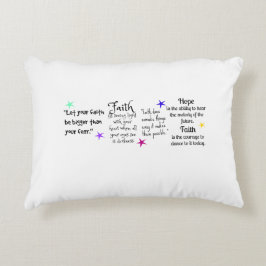 Inspirationsofferter om tro och hopp prydnadskudde