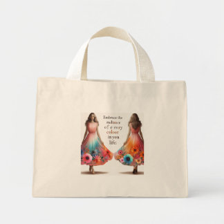 "Inspire & Carry Tote: där Mode sammanträder Mini Tygkasse