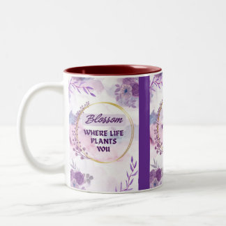 Inspirerande blomkeramisk mugg | Lila tekopp