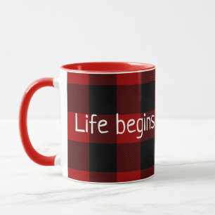 inspirerande citat på buffalo plaid mugg
