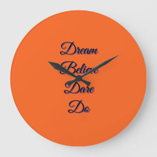 Inspirerande typografi bränd orange modern klocka