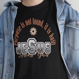 Inspiring design idea: Jesus loves you. T Shirt