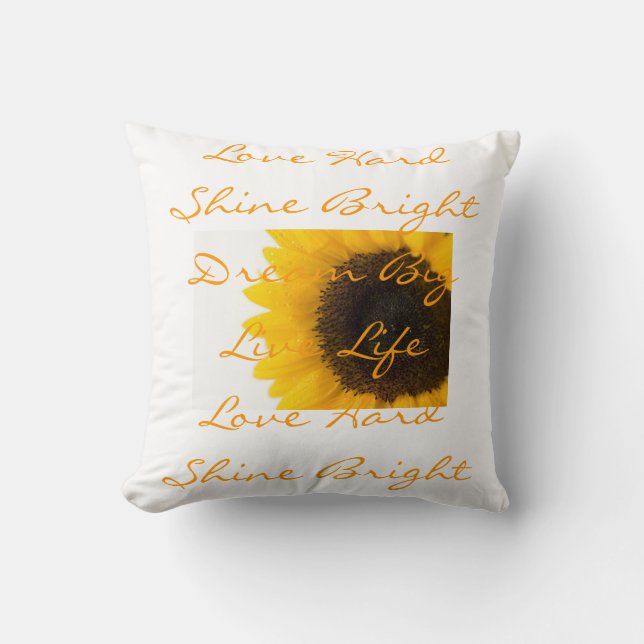 Inspiring Solros Ord Pillows Kudde (Framsida)