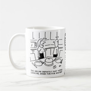 Instruktioner för recept följt av kokning i ett kö kaffemugg