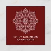 Instruktör för Burgundy MandalaYoga