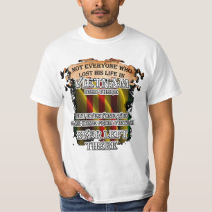 Inte alla, som förlorade hans liv i Vietnam, dog Tee
