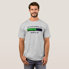 "Inte bara träna ut, jämna upp dig!" Lustigt gym! T Shirt