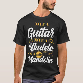 Inte en gitarr, inte en ukulele, det är en t shirt