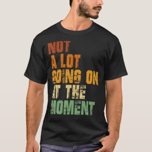 Inte en massa retro-transporter pågår på t shirt