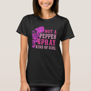 Inte en pepparsrocka av en Rosa-apparat för flicko T Shirt