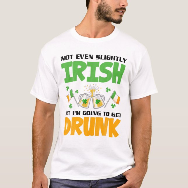 Inte ens lite irländskt, men jag ska bli liten.. t shirt (Framsida)