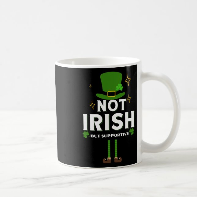 Inte irländsk men stödjande rolig irländsk pubrund kaffemugg (Höger)