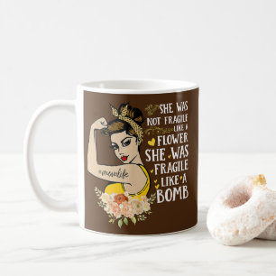 Inte skör som en blomma hon var skör som en kaffemugg