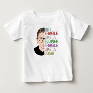Inte skör som en blomma som en bomb t shirt